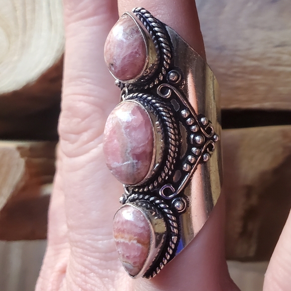 New Rhodochrosite 925 Silver Statement Ring. - Picture 8 of 16